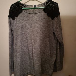Long sleeved top